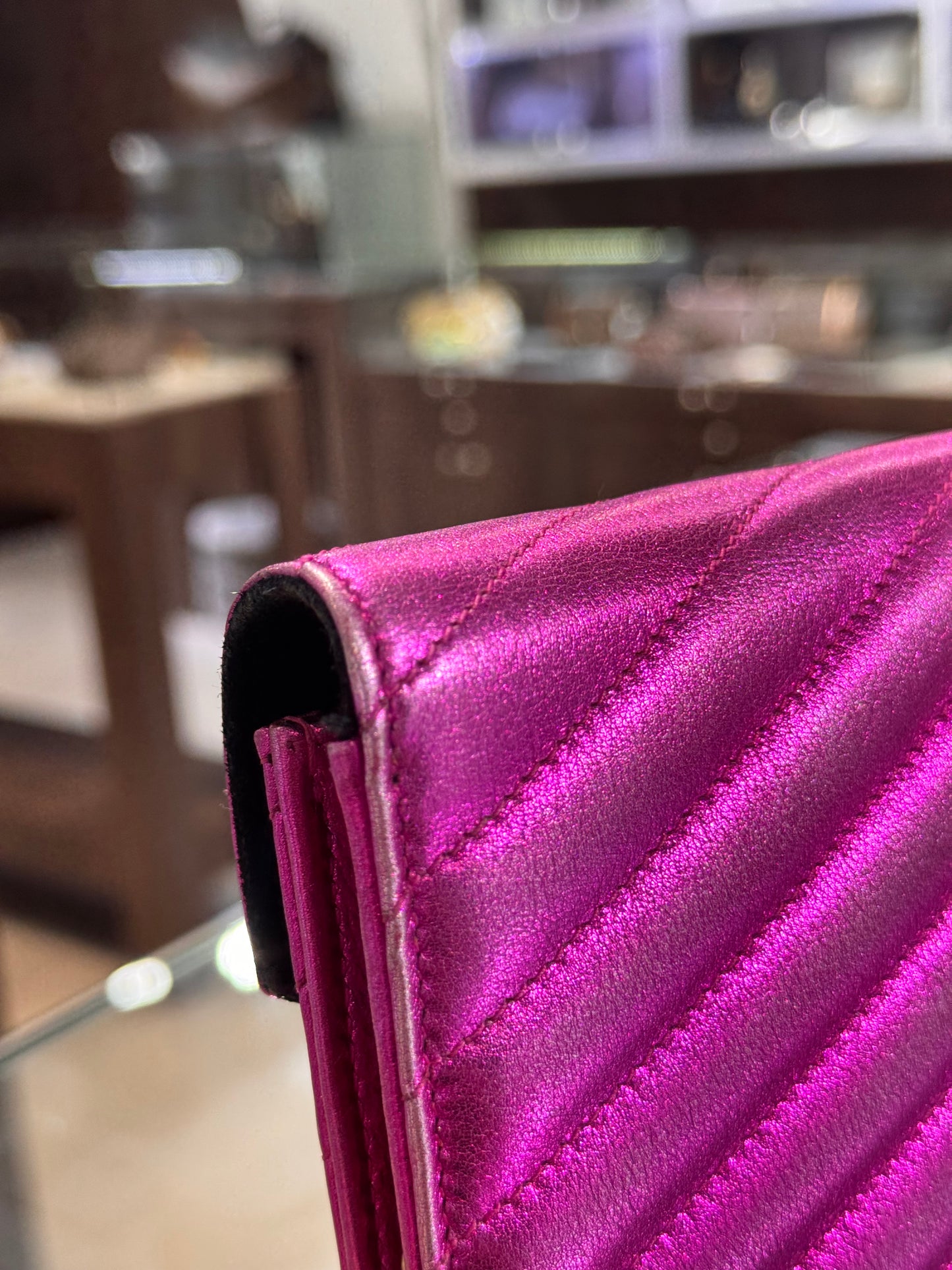 Saint Laurent Wallet On Chain Metallic Pink