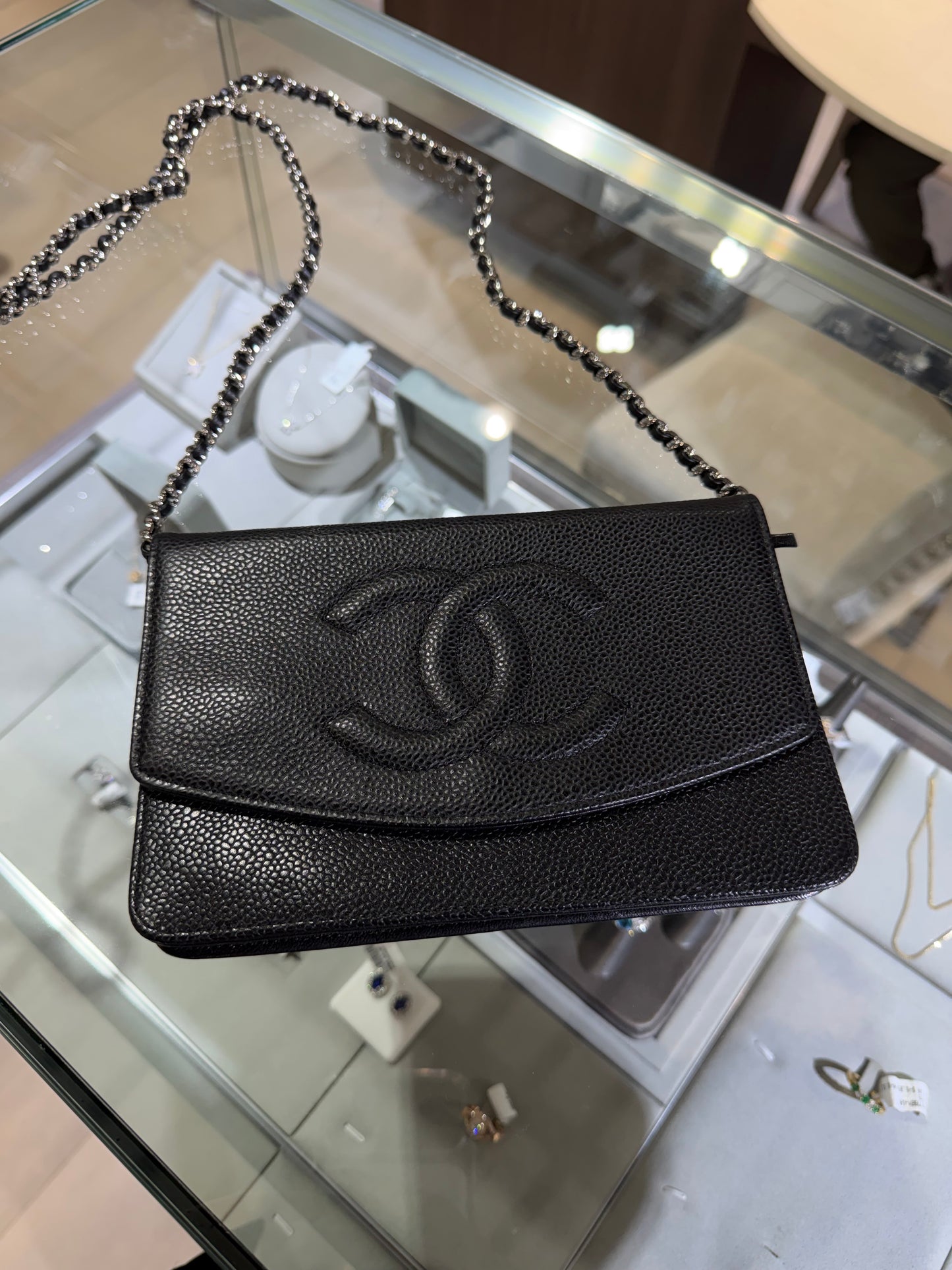 Vintage Chanel Caviar Timeless CC WOC