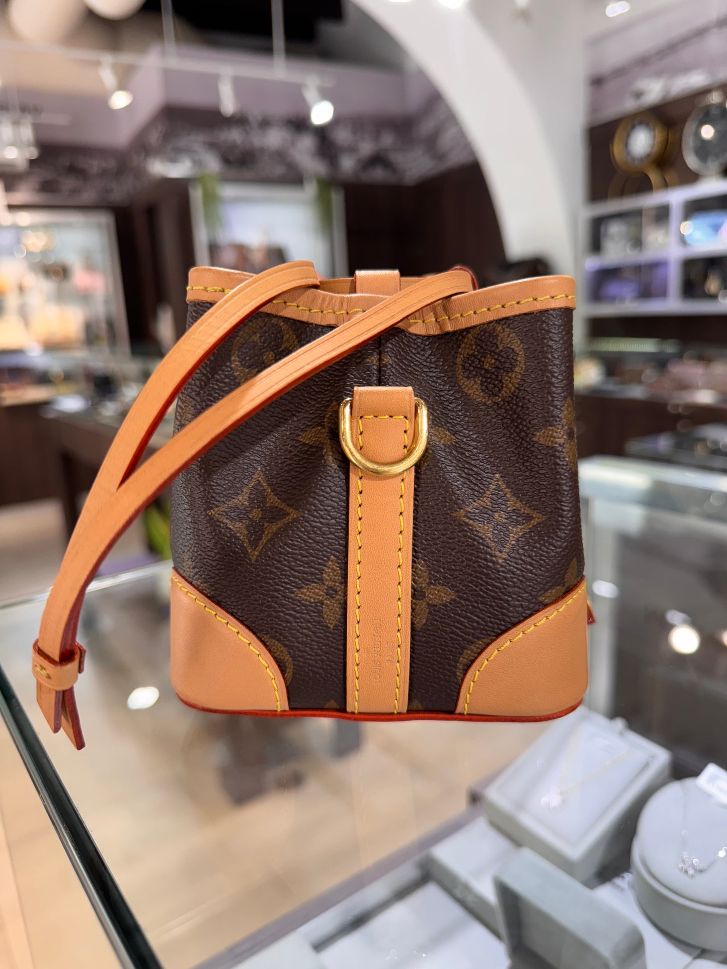 Louis Vuitton Monogram Noe Mini Bucket