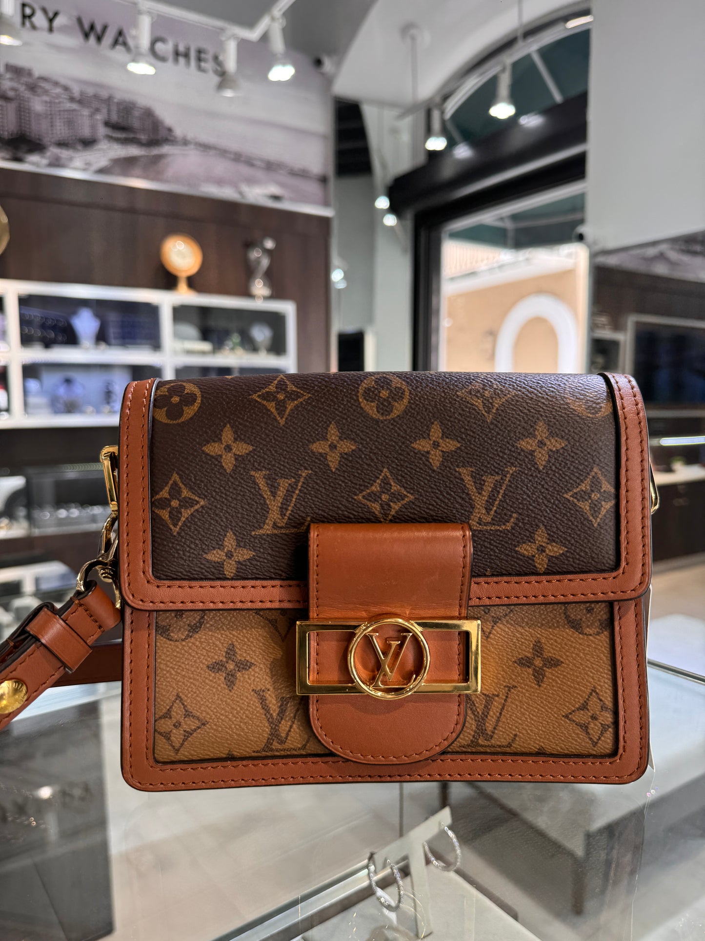 Louis Vuitton Mini Dauphine