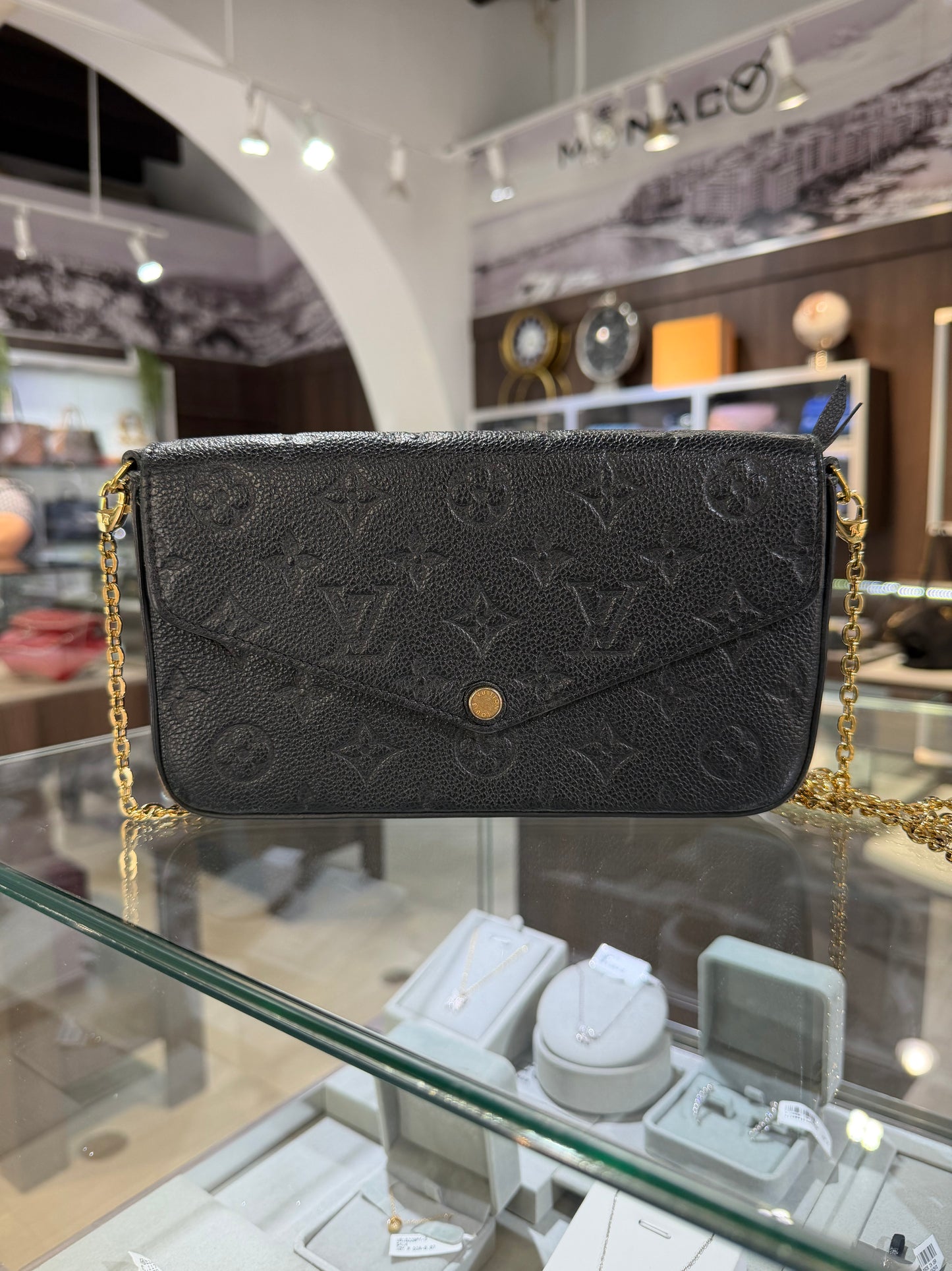 Louis Vuitton Black Empreinte Felicie + Bandoulière Strap