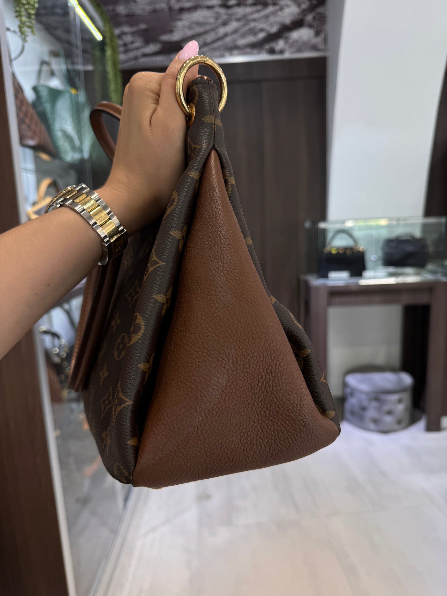Louis Vuitton Monogram Brown Pallas Tote