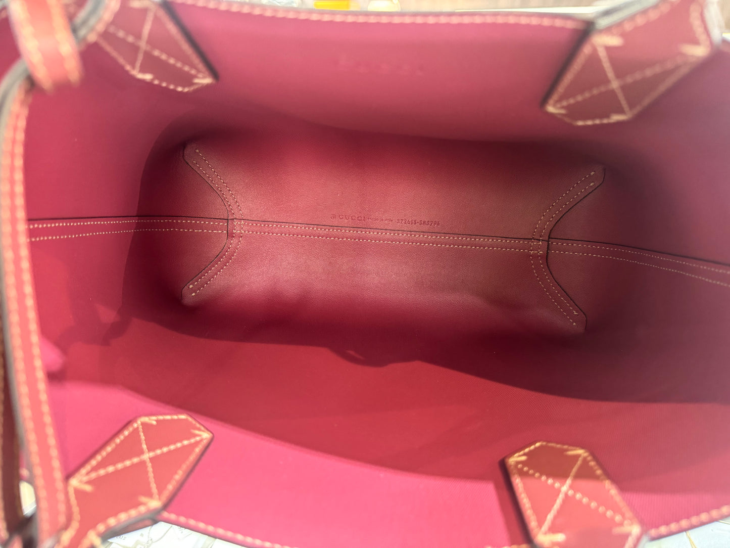 Gucci Blooms GG Supreme Tote
