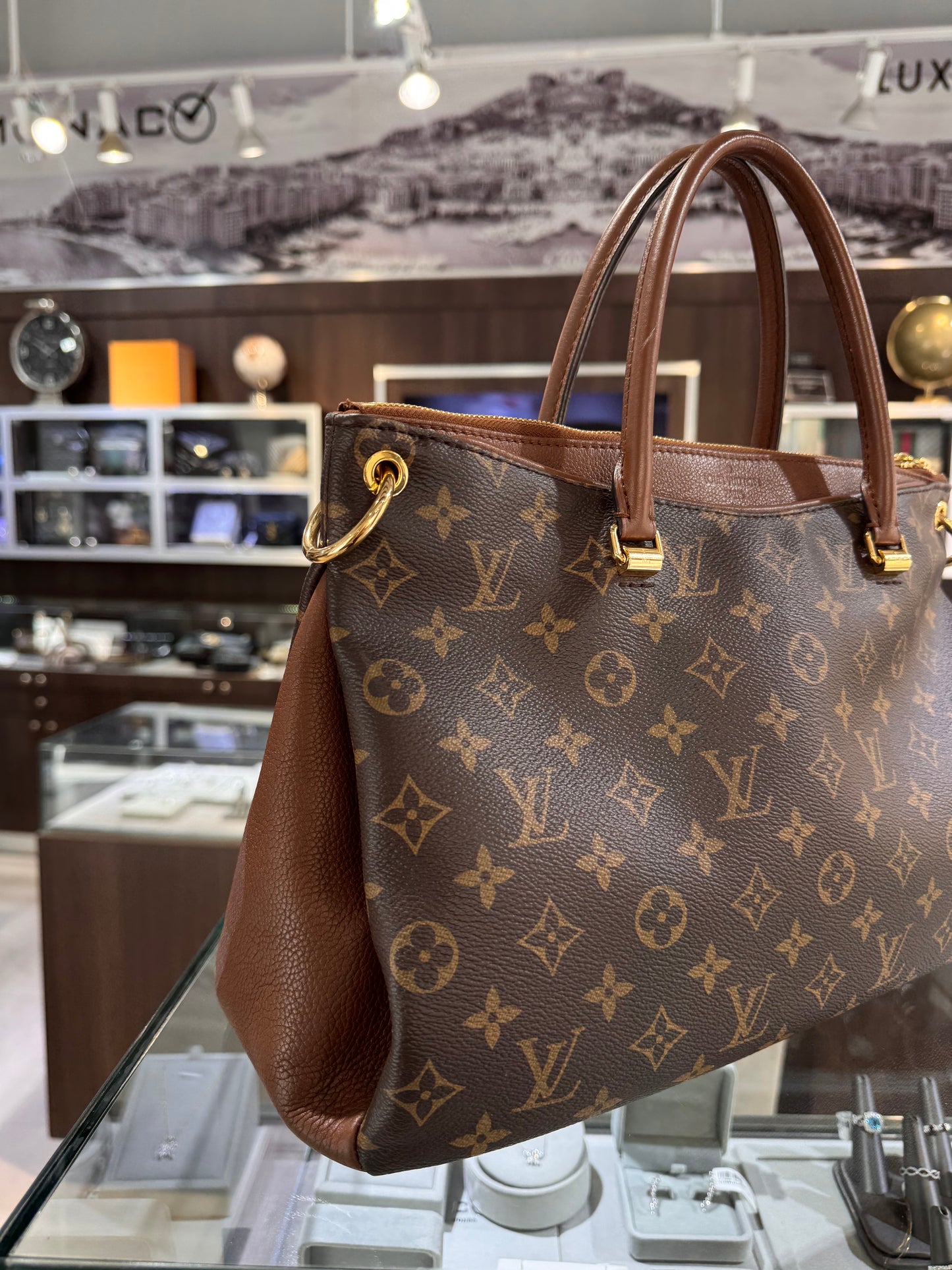 Louis Vuitton Monogram Brown Pallas Tote