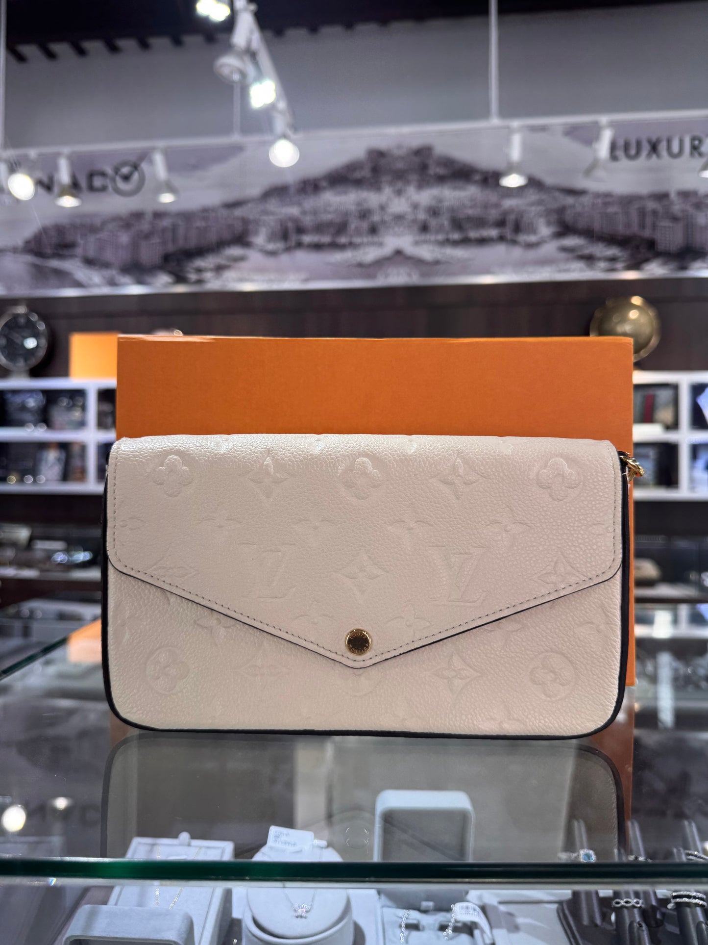 Louis Vuitton Empreinte Felicie Pochette Beige