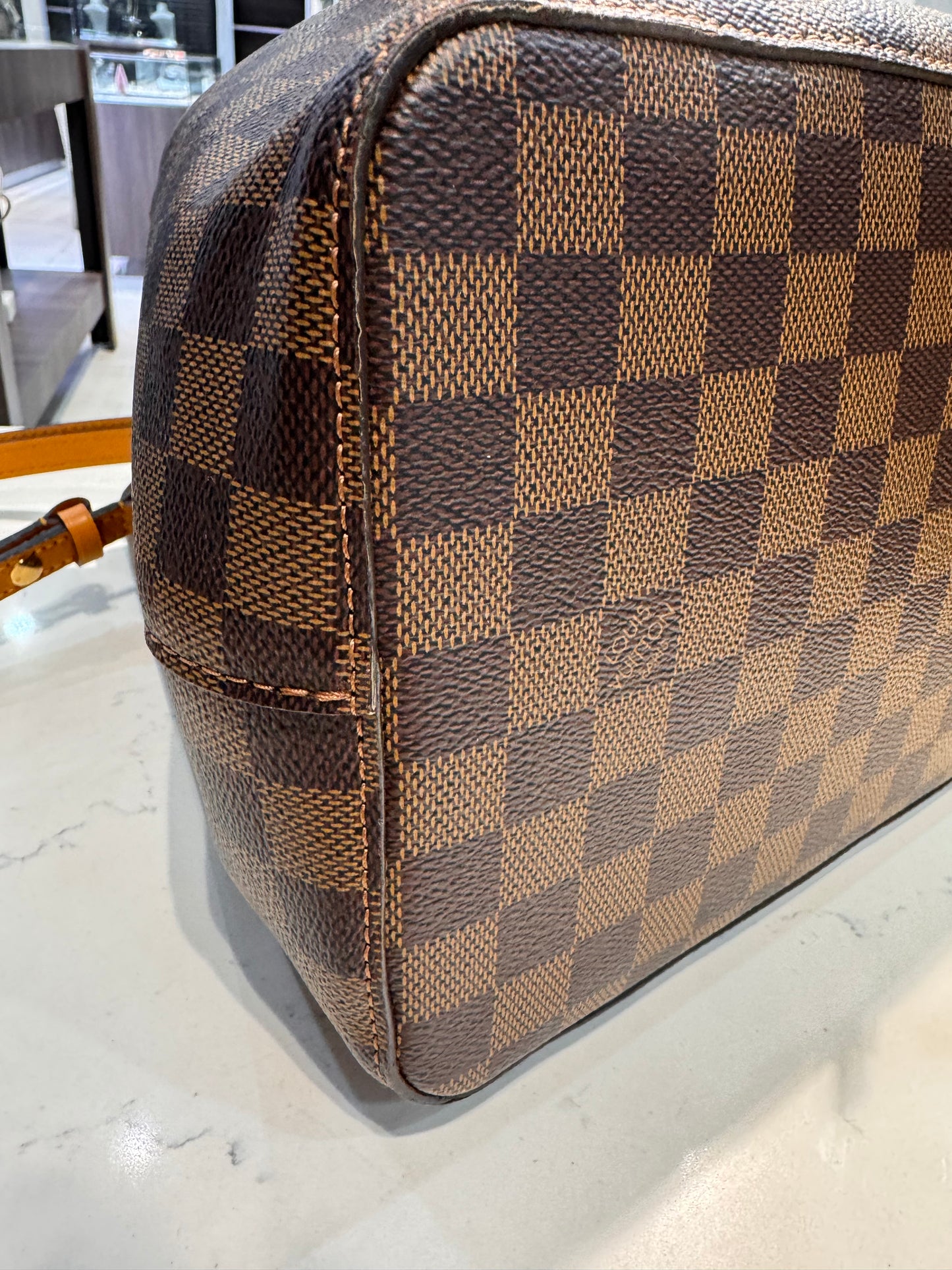 Louis Vuitton Damier Ebene Neonoe MM Safran