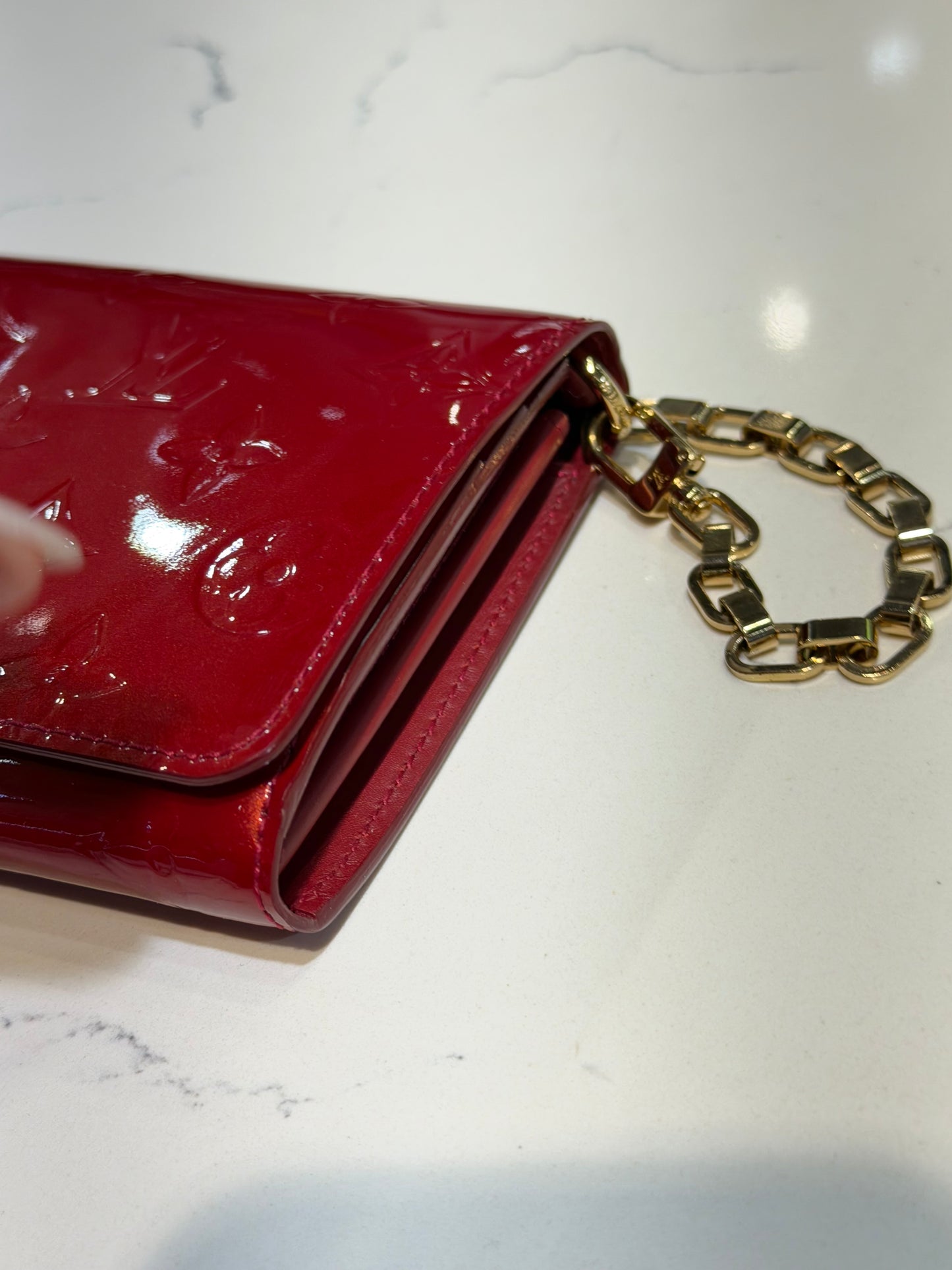 Pre-Owned LV Pomme D'Amour Monogram Vernis Chaine Wallet
