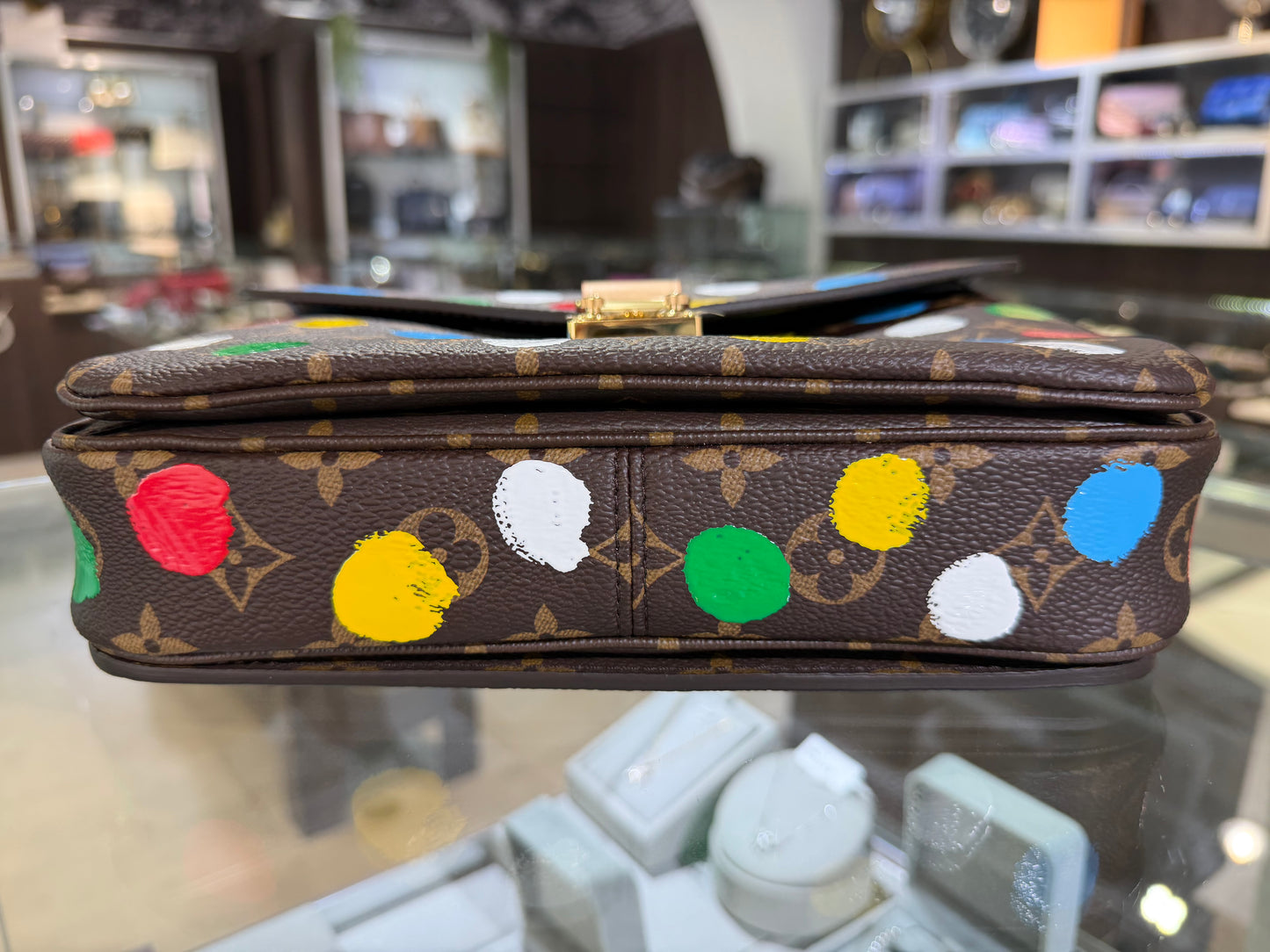 Limited Edition Louis Vuitton X Yayoi Kusama Pochette Mètis