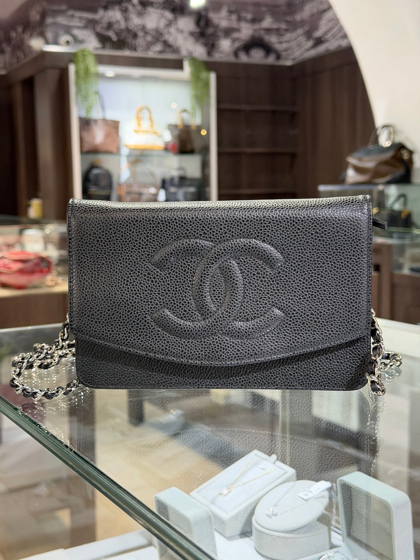 Vintage Chanel Caviar Timeless CC WOC