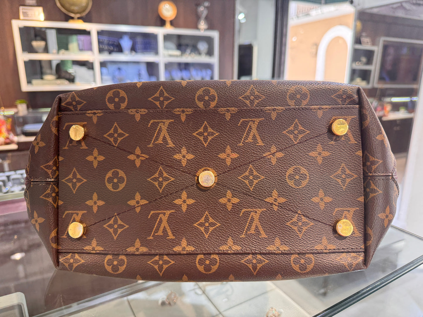 Louis Vuitton Ostrich Python Majestueux MM
