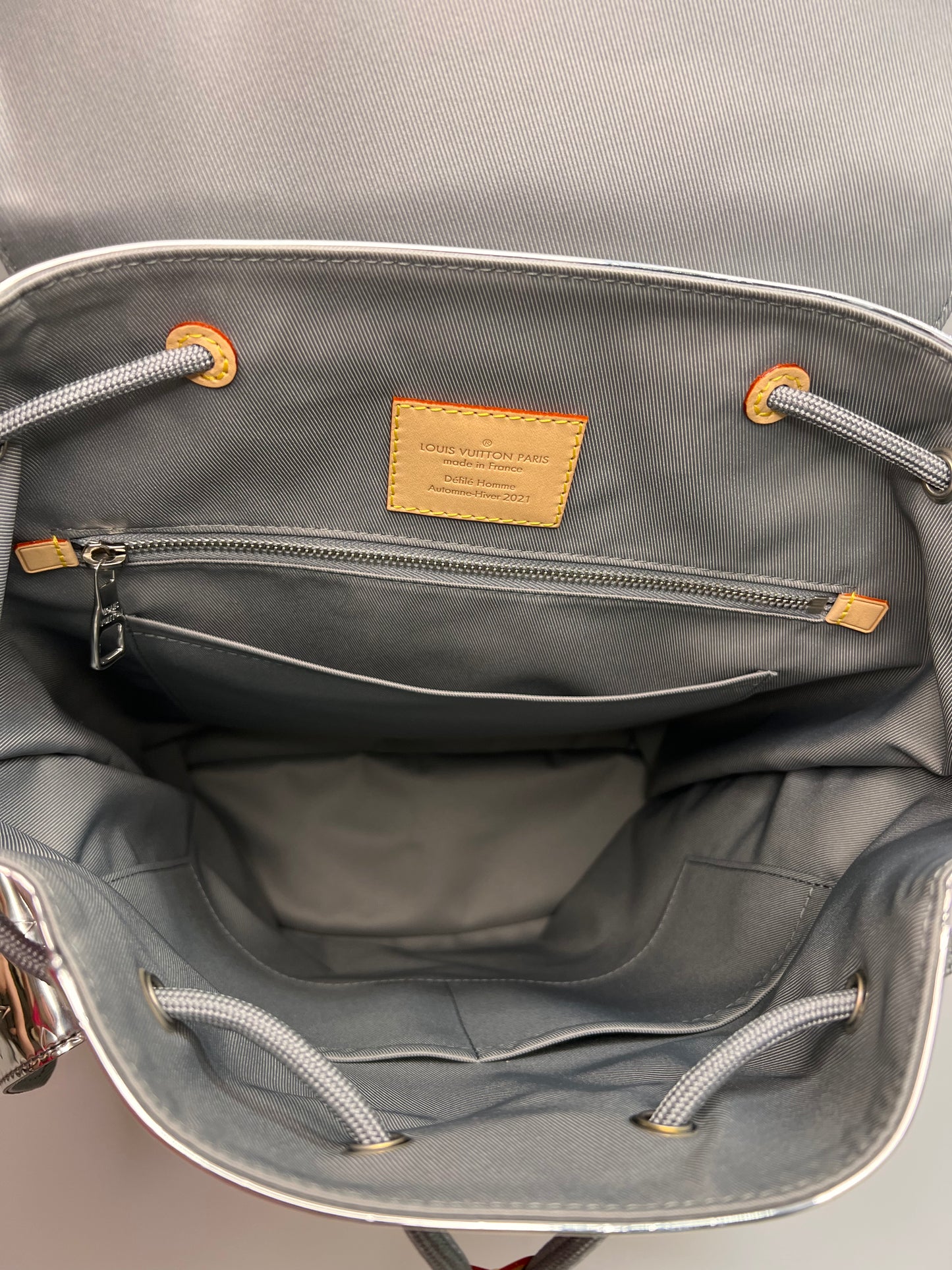 Louis Vuitton Mirror Christopher MM