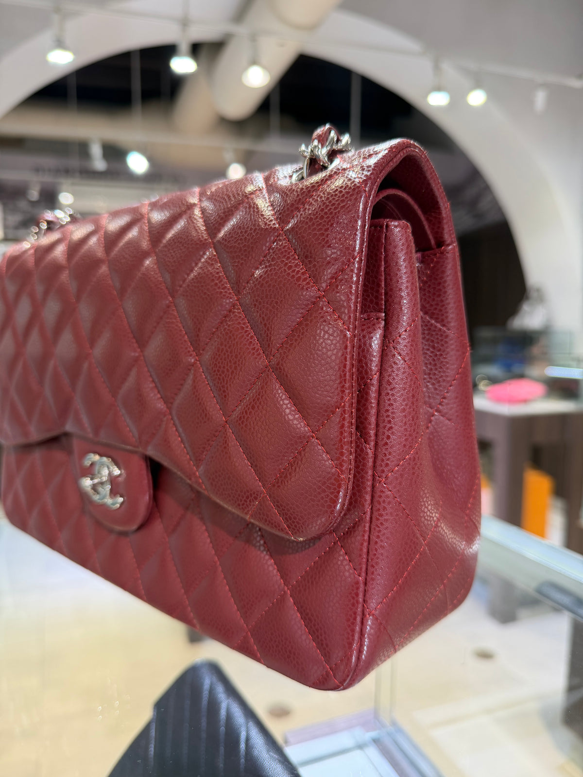 Pre-Owned CC Classic Double Flap Burgundy Caviar Jumbo Silver Hardware