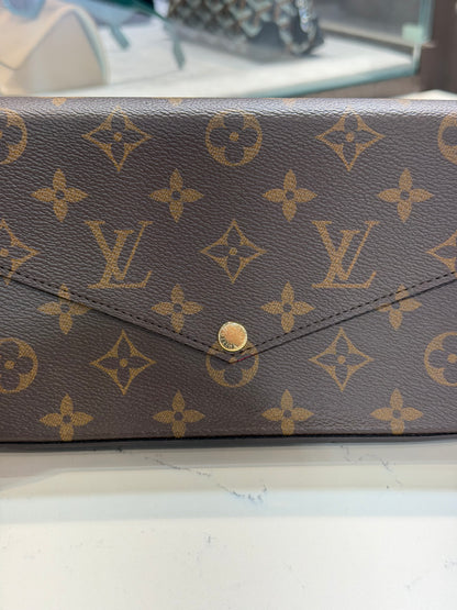 Pre-Owned LV Pochette Monogram Félicie