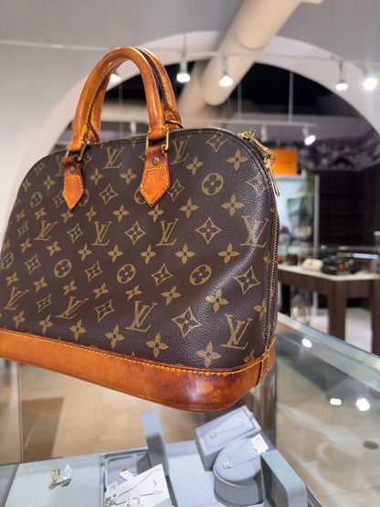 Pre-owned Louis Vuitton Monogram Alma MM