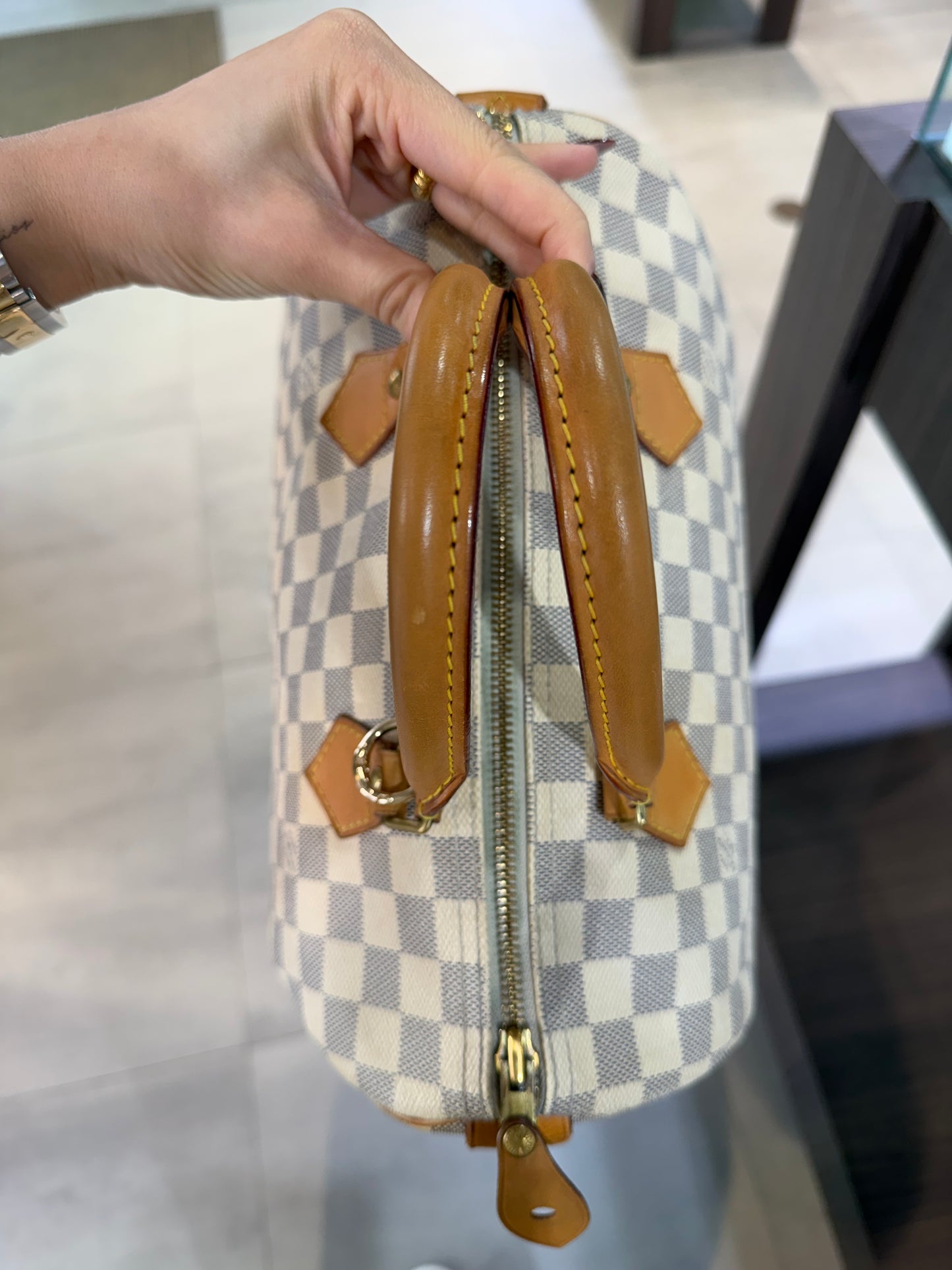 Pre-Owned LV Azur Damier Speedy 30