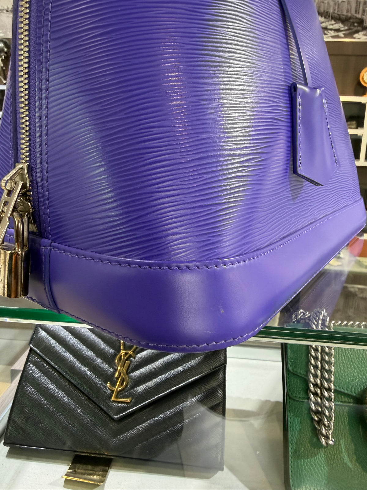 Pre-Owned LV Alma GM Epi Leather