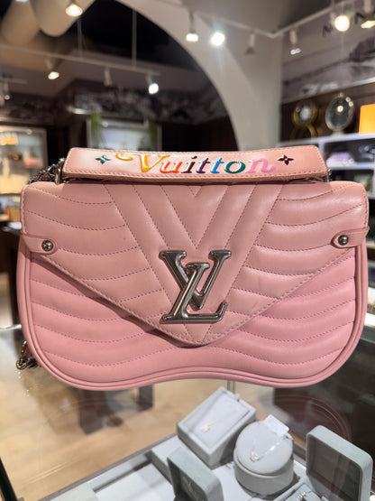 Louis Vuitton Leather New Wave MM
