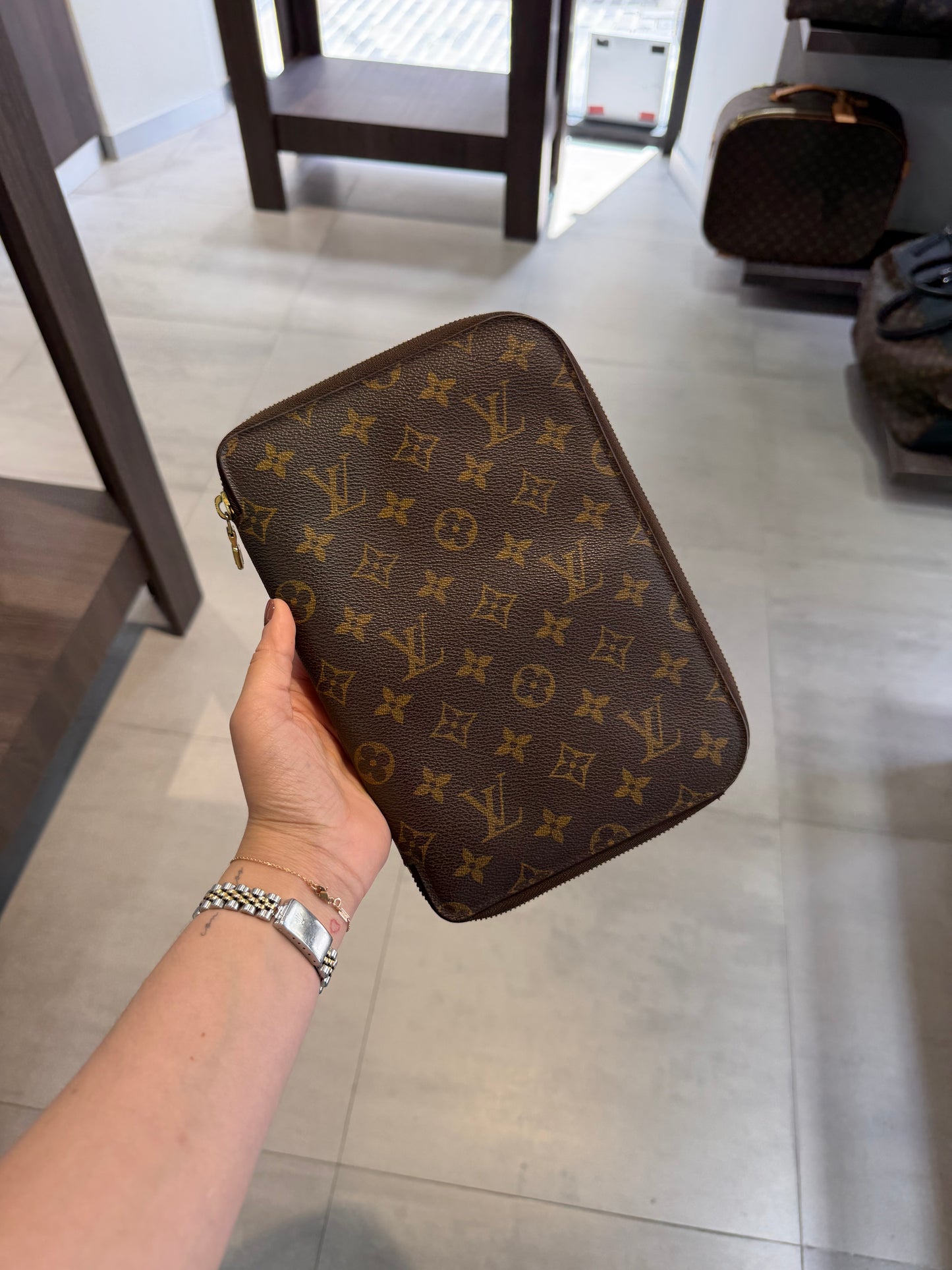 Vintage LV Monogram Large Zippy Agenda Cover