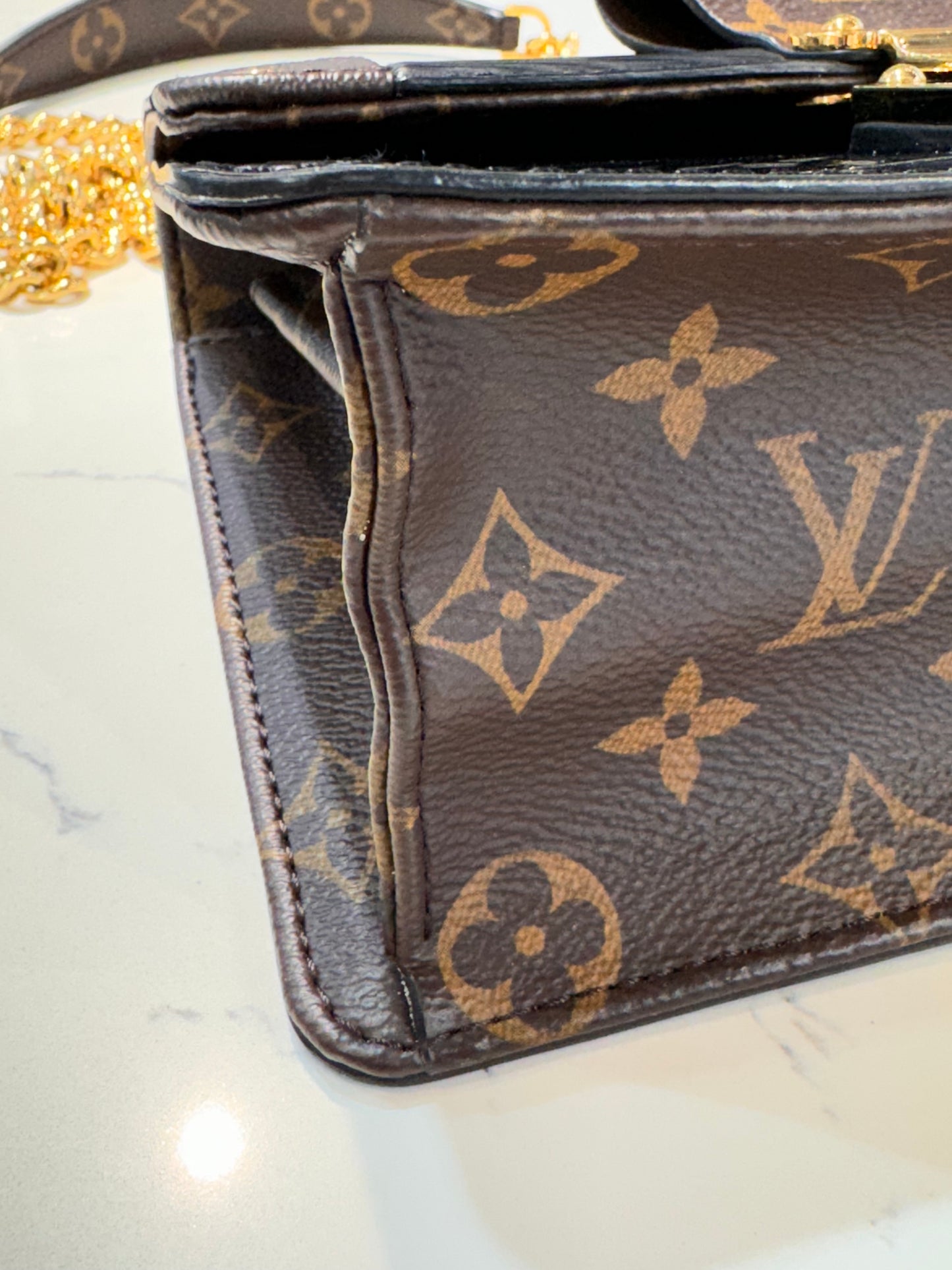 Louis Vuitton Vernis Epi Monogram Wynwood Black