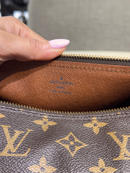 Louis Vuitton Monogram Papillon 30