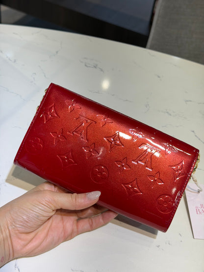 Pre-Owned LV Pomme D'Amour Monogram Vernis Chaine Wallet