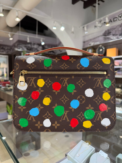 Limited Edition Louis Vuitton X Yayoi Kusama Pochette Mètis