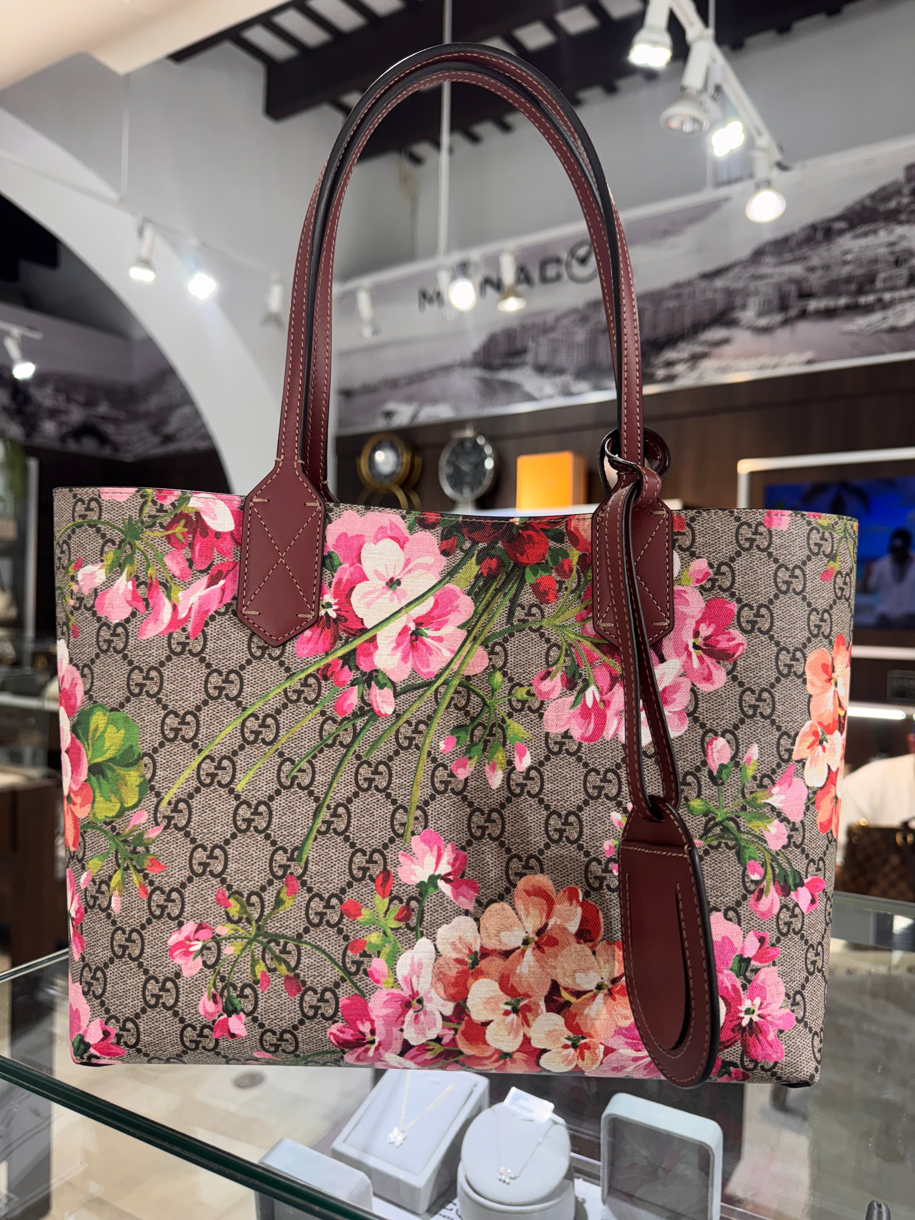 Gucci★素敵！GG Supreme & Leather Blooms Tote Gucci☆素敵！GG Supreme & Leather Blooms Tote (GUCCI/トート
