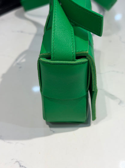 Bottega Veneta Gree Mini Cassette