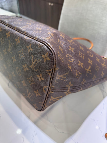 Louis Vuitton Monogram Neverfull MM