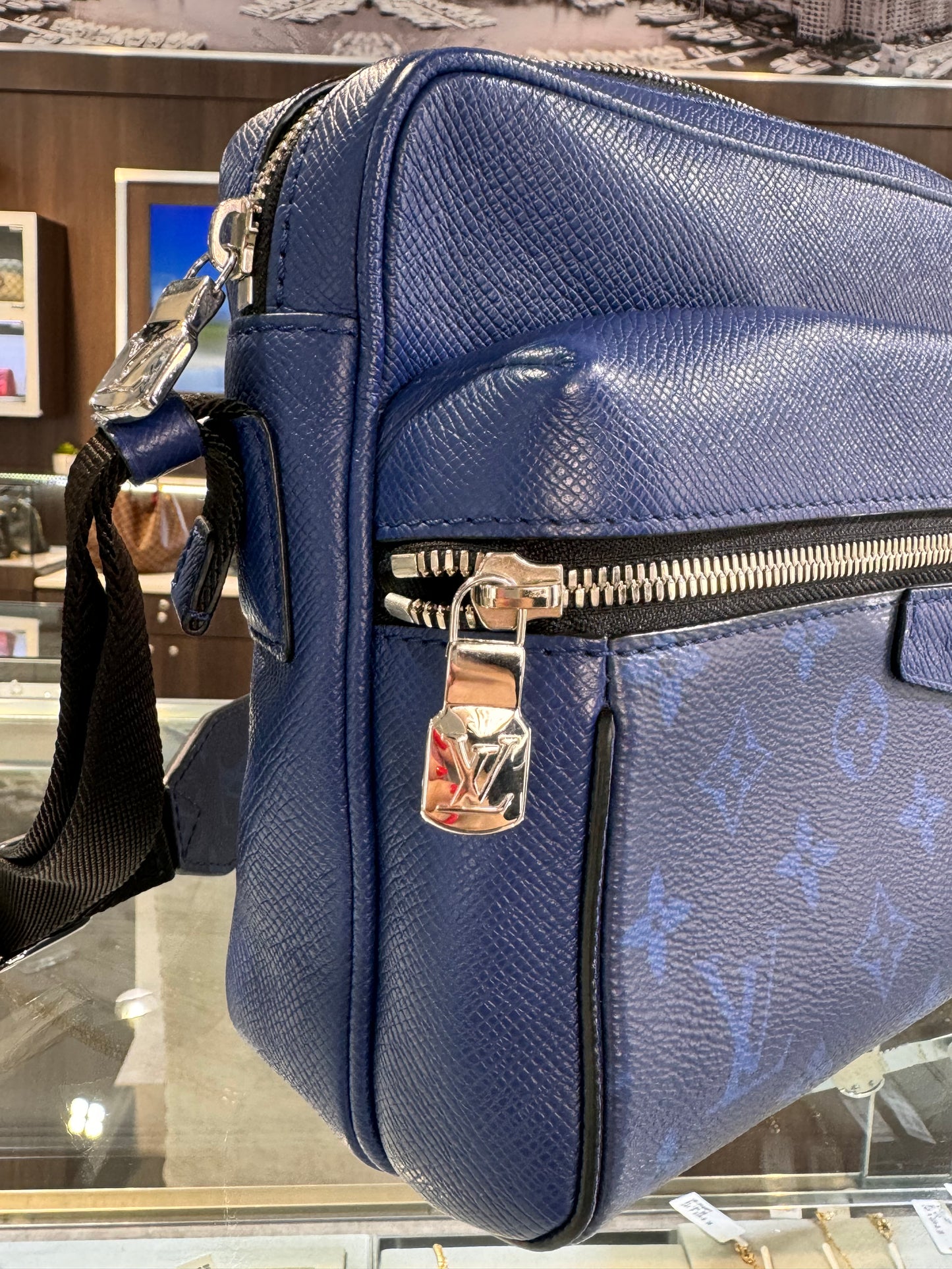 Louis Vuitton Messenger Cobalt