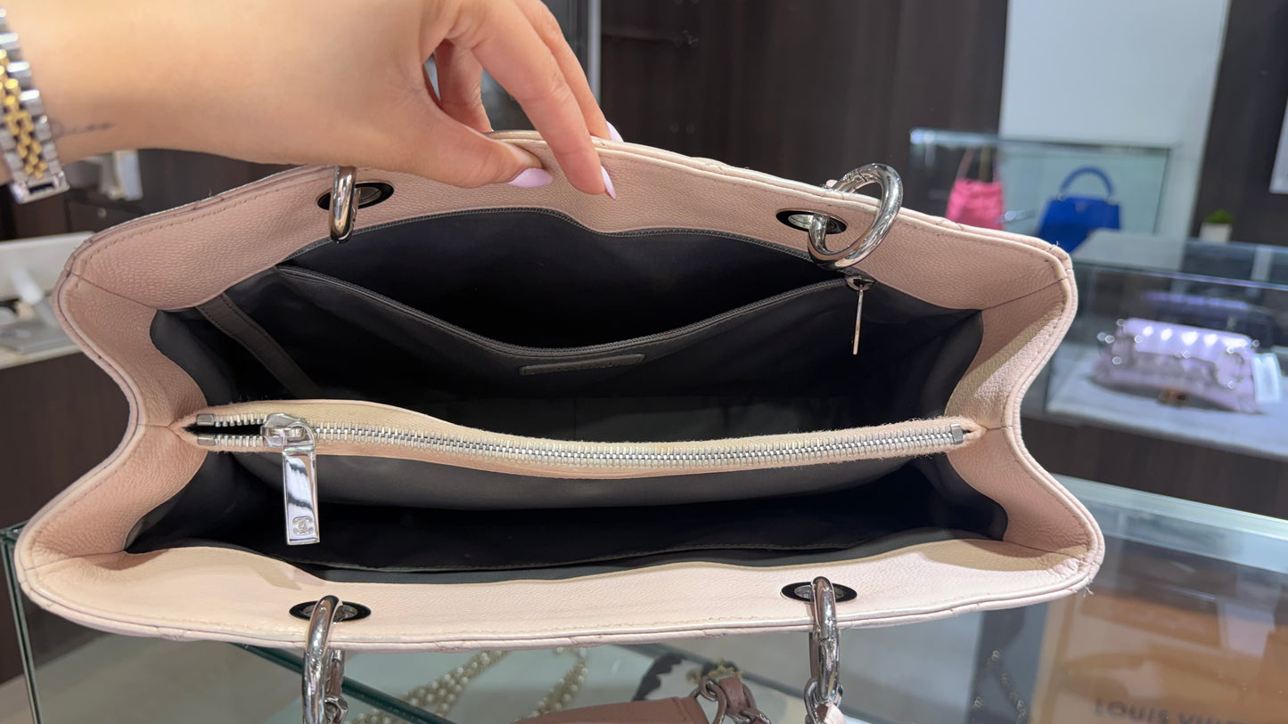 Pre-Owned CC Caviar Shopping Tote Light Pink Silver Hardware