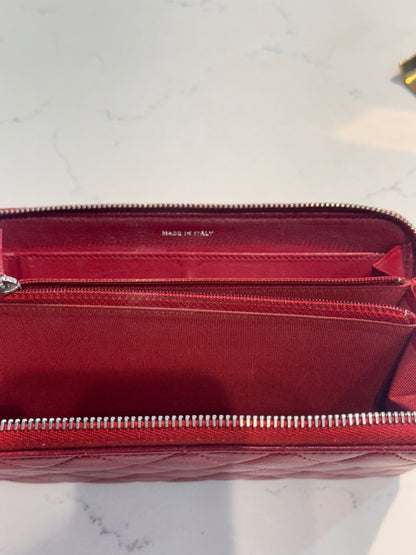Pre-Owned Chanel Classic Long Wallet