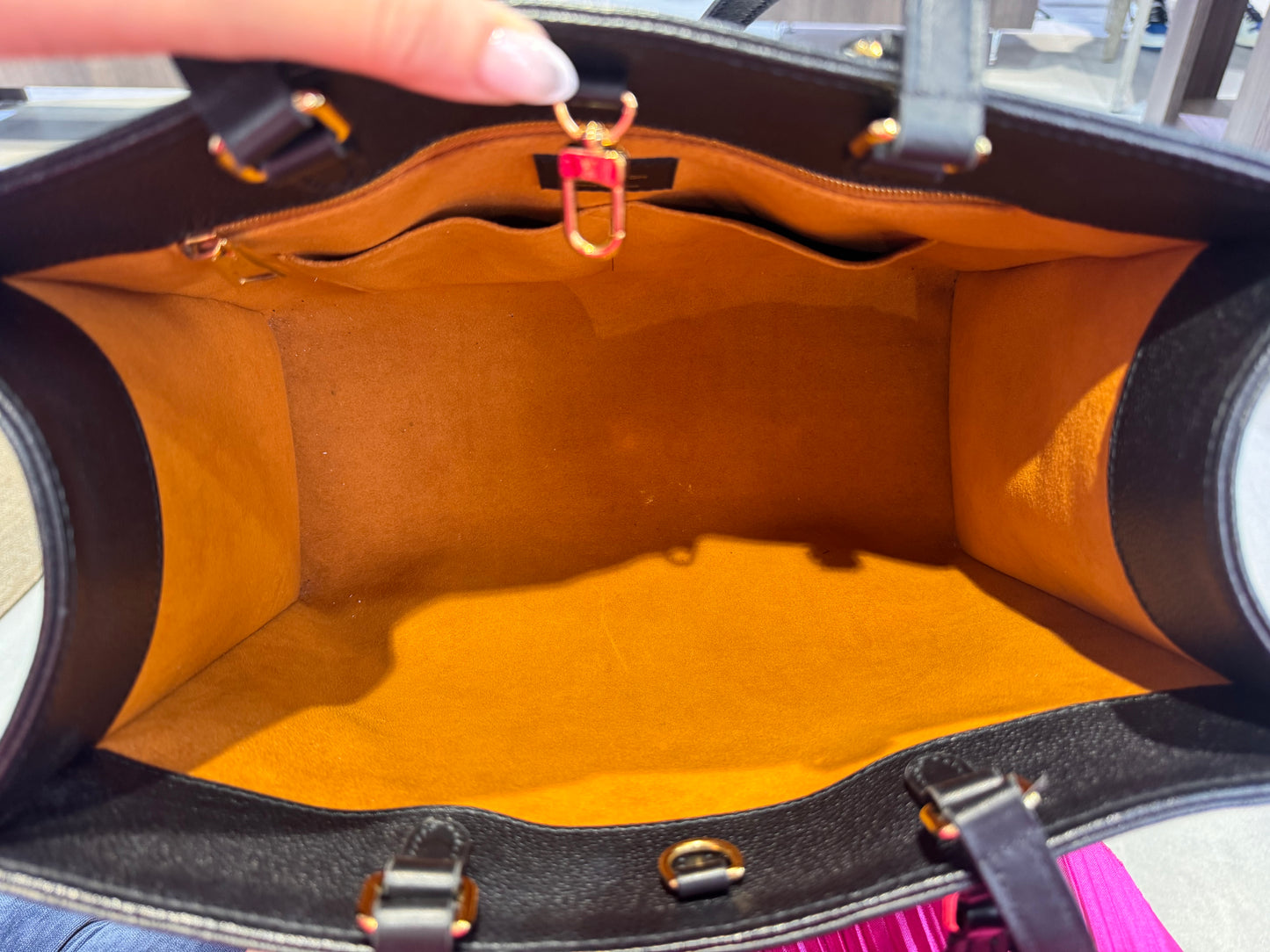 Louis Vuitton OnTheGo MM Empreinte  Noir Obscur