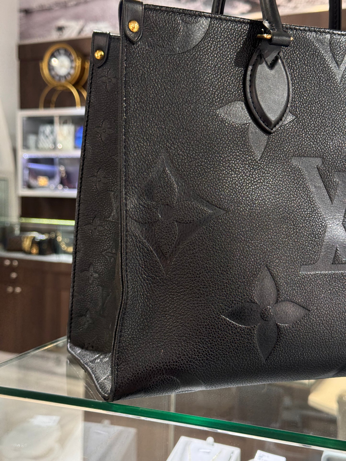 Louis Vuitton OnTheGo MM Empreinte  Noir Obscur