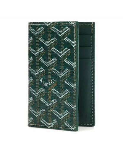 Pre-Owned Goyardine Saint Pierre Green Card Holder