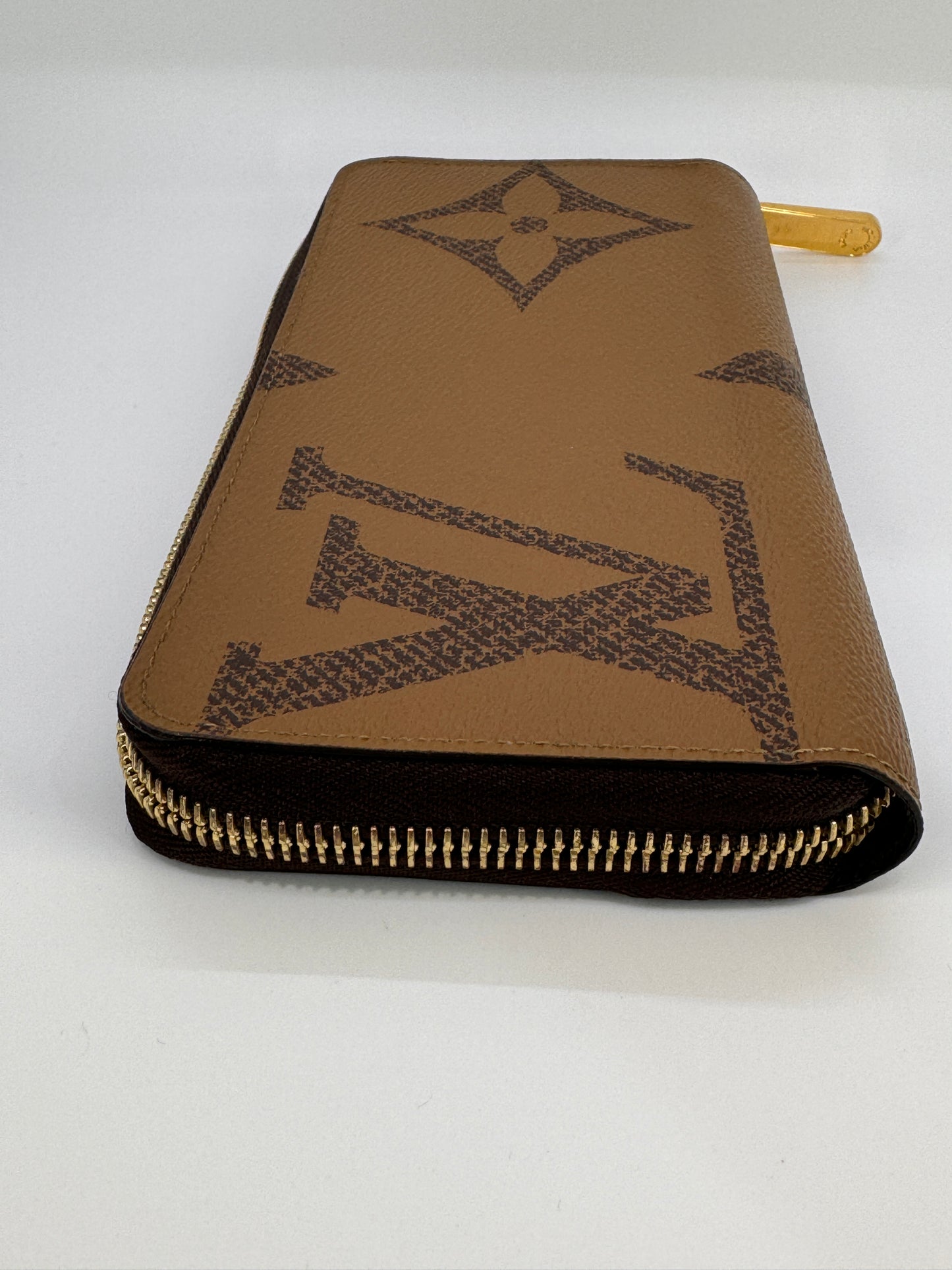 Louis Vuitton Giant Zippy Wallet