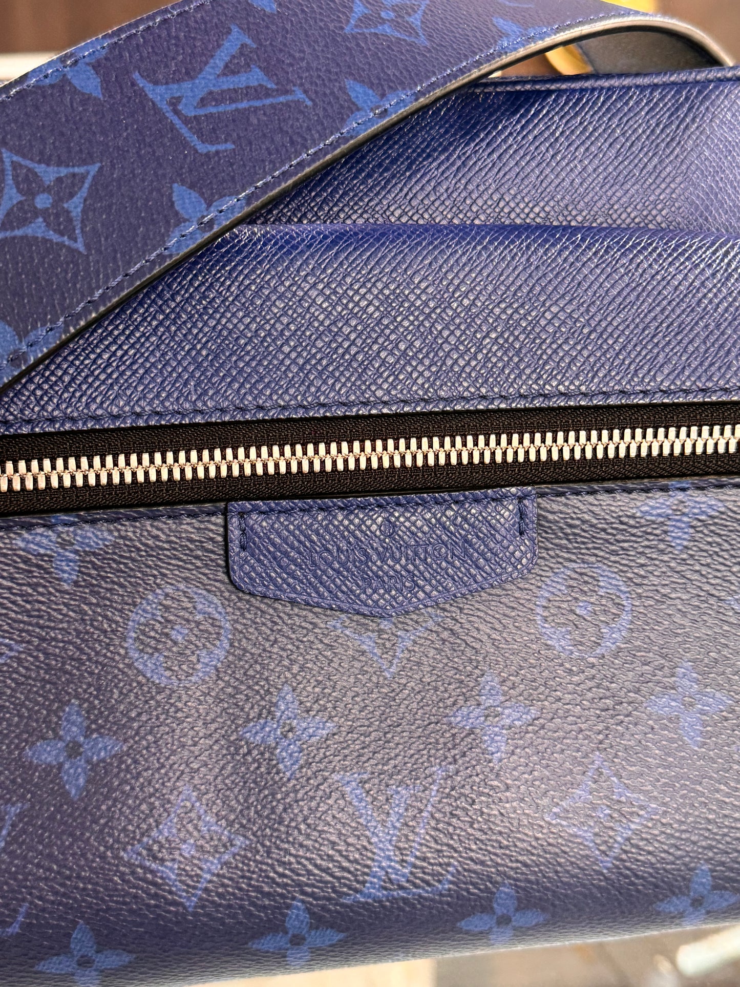 Louis Vuitton Messenger Cobalt