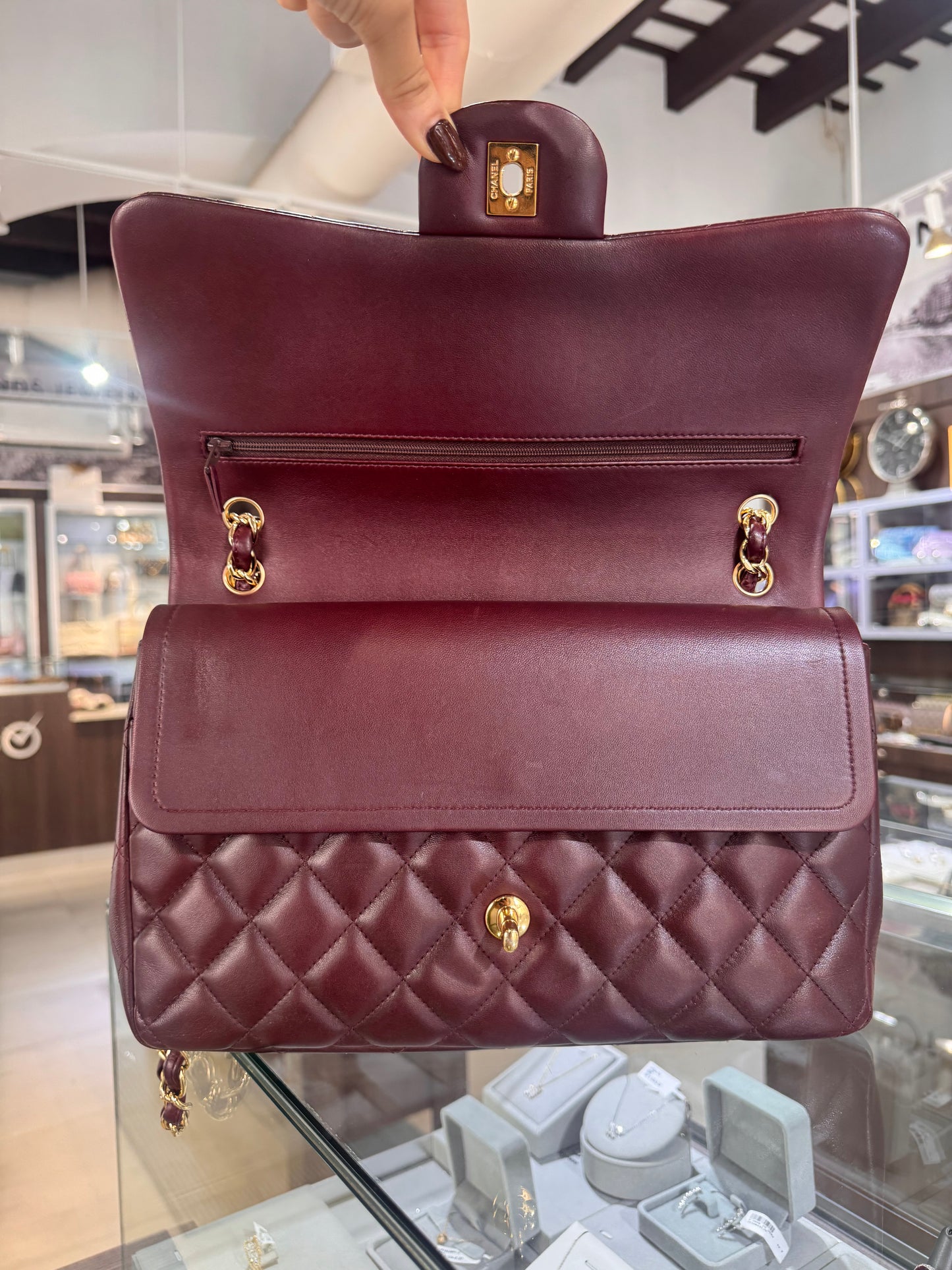 Chanel Jumbo Classic Double Flap