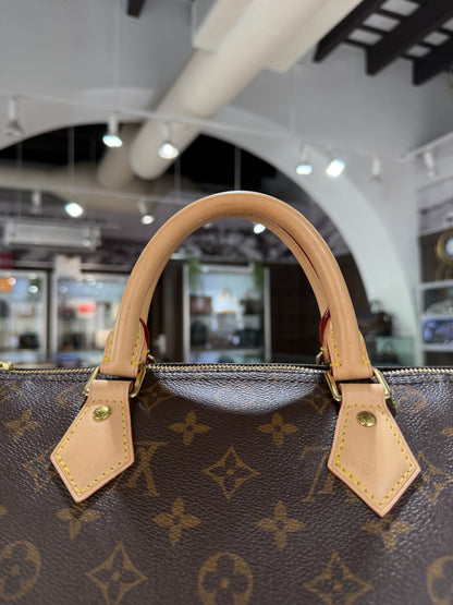 Louis Vuitton Monogram Speedy 30