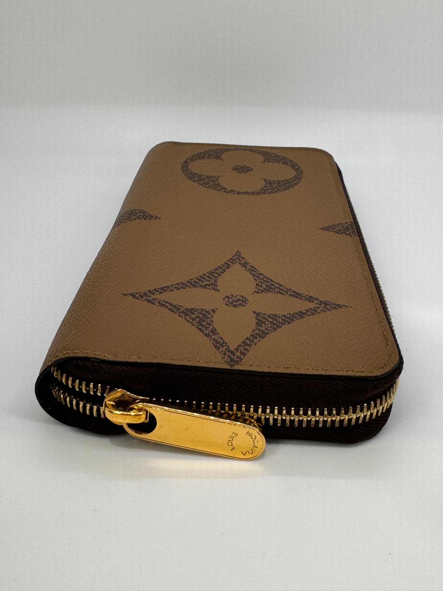 Louis Vuitton Giant Zippy Wallet