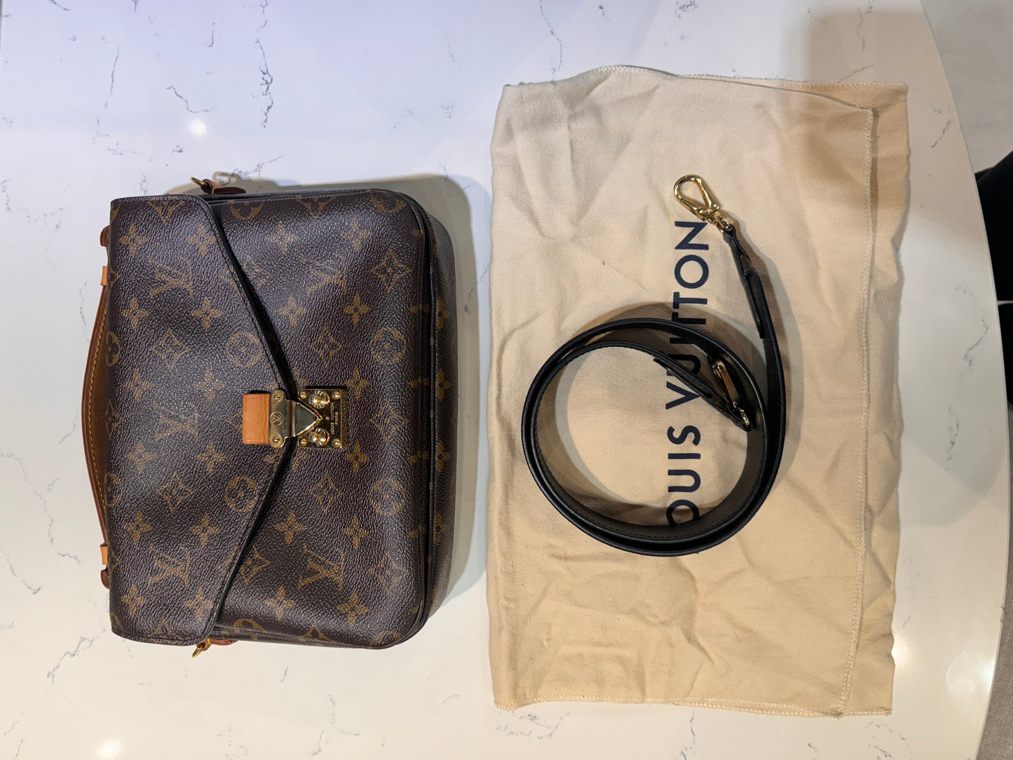 Louis Vuitton Monogram Metis