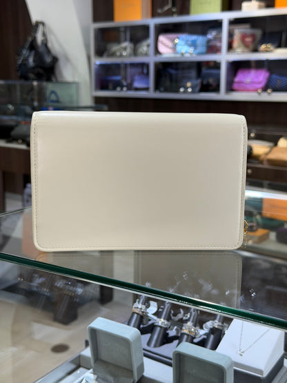 Pre-Owned Wallet On Chain Margo In Shiny Calfskin Gold Hardware