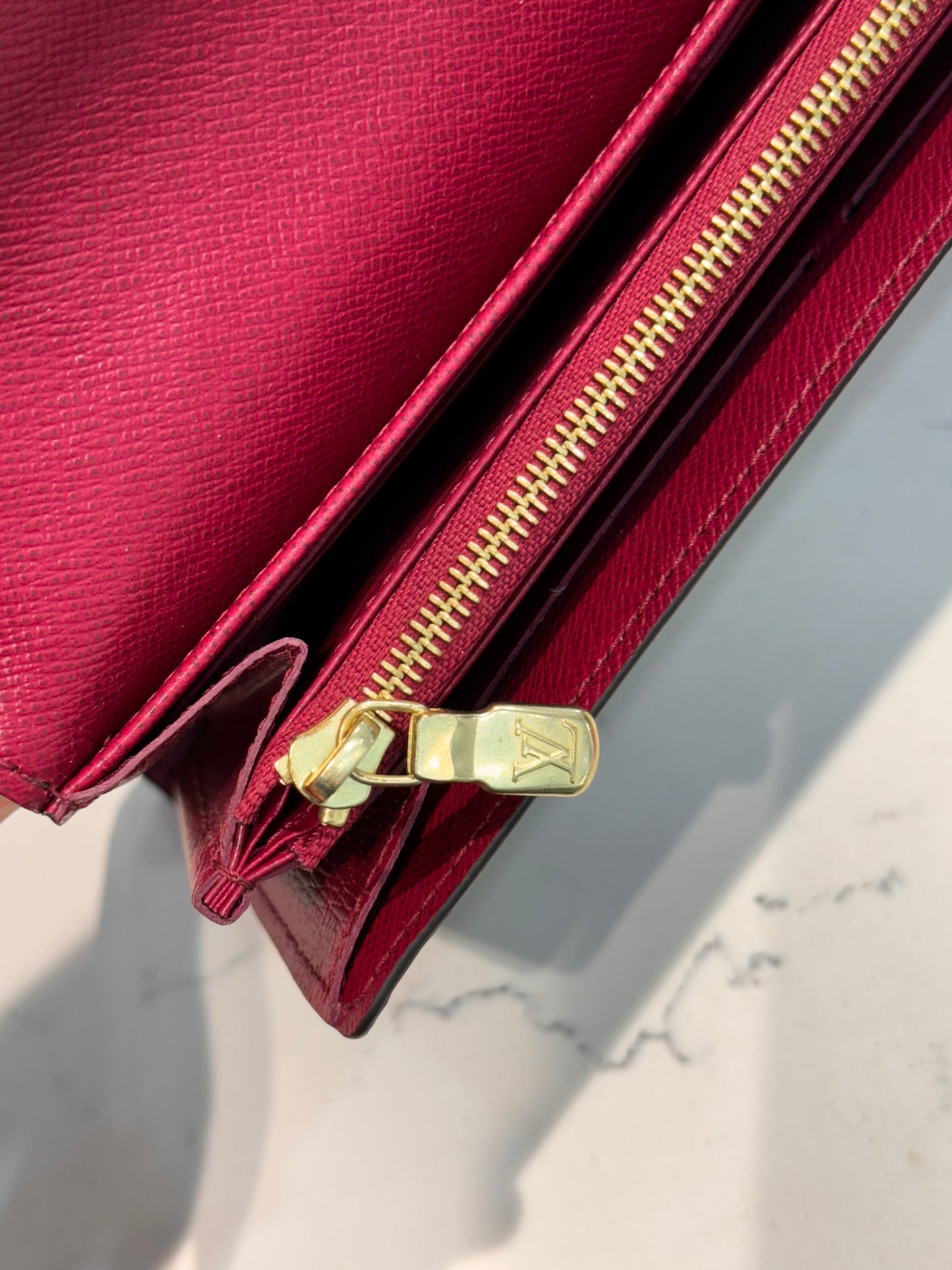 Louis Vuitton Monogram Sarah Wallet