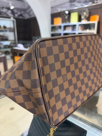 Pre-Owned LV Damier Ebene Shoulder Bag
