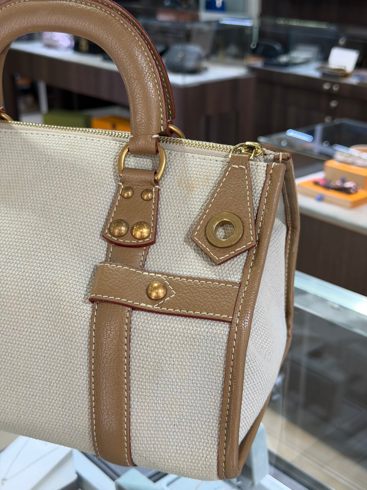 Pre-Owned LV Toile Trianon Sac Neverfull Weekender 30 Beige