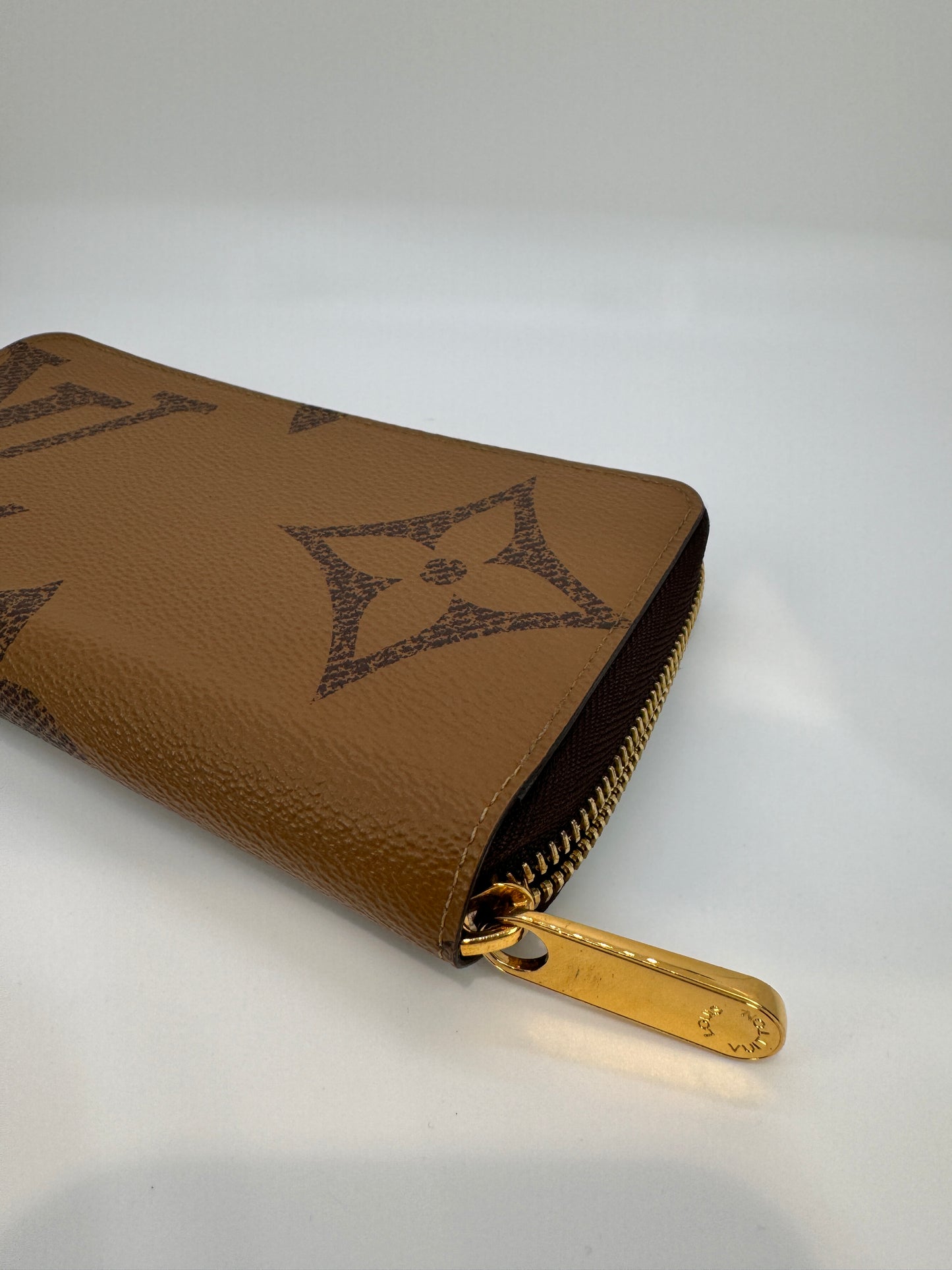 Louis Vuitton Giant Zippy Wallet