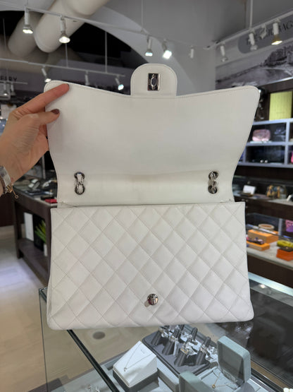 Pre-Owned CC White Caviar Maxi Single Flap