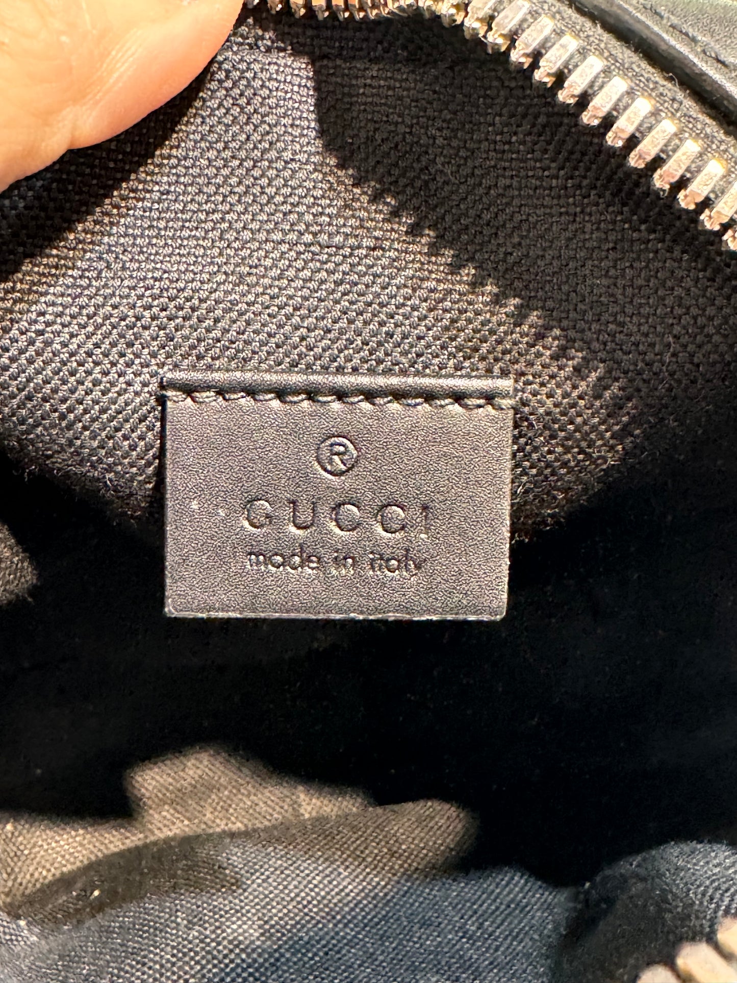 Gucci GG Supreme Mini Crossbody