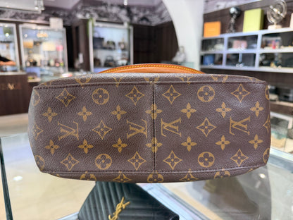 Pre-Owned LV Monogram Looping GM Shoulder Bag