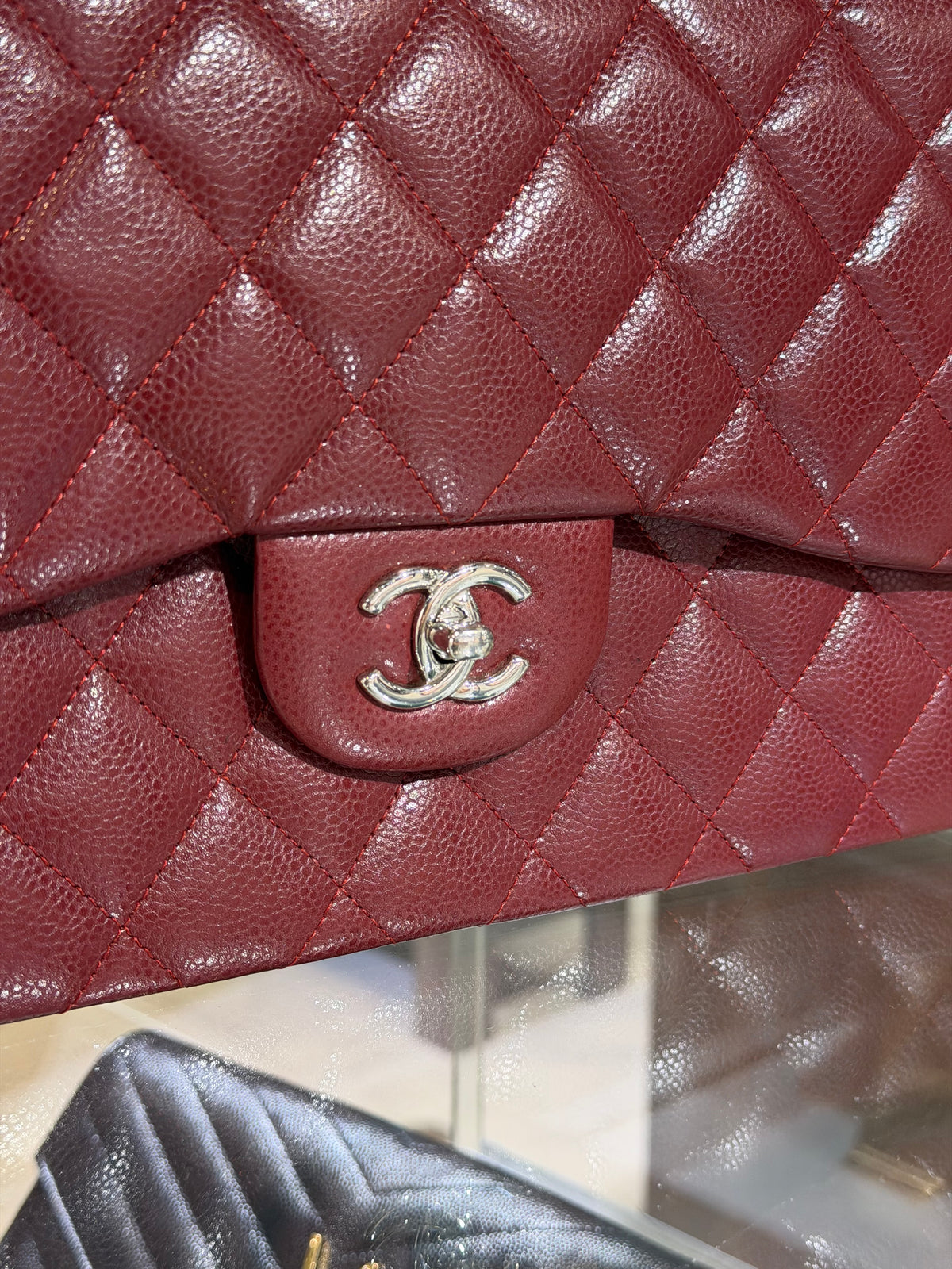 Pre-Owned CC Classic Double Flap Burgundy Caviar Jumbo Silver Hardware